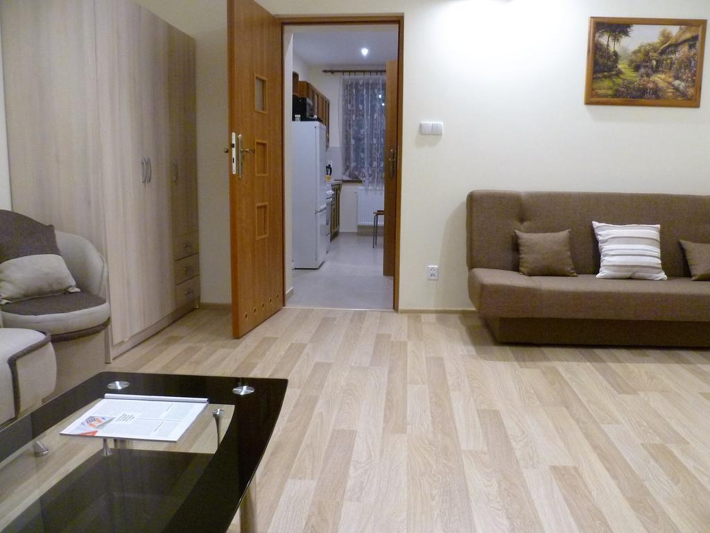 Energy House Apartment Jaslo  Bagian luar foto