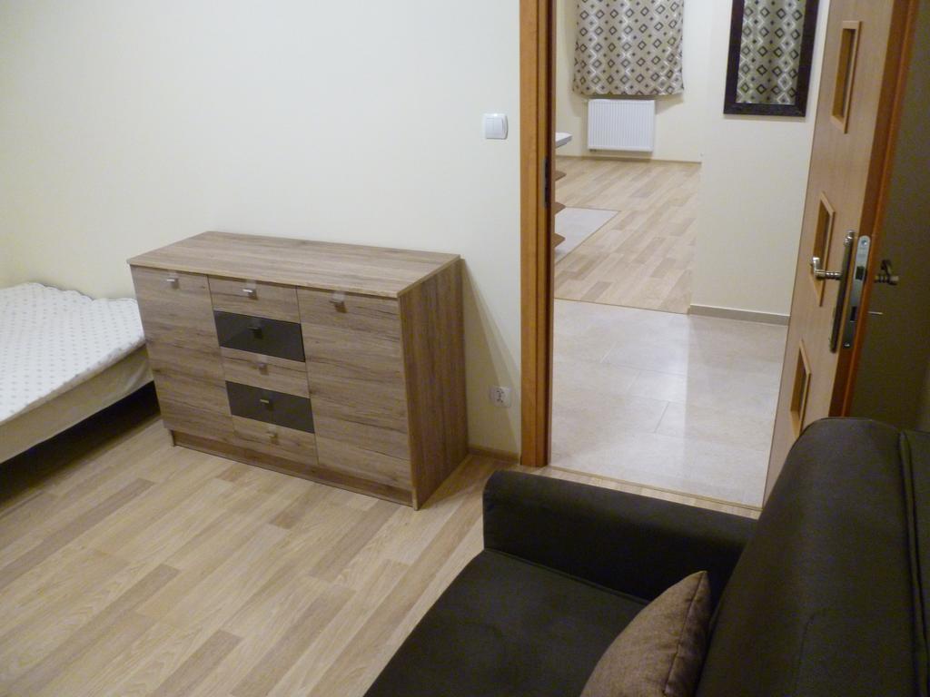 Energy House Apartment Jaslo  Bagian luar foto