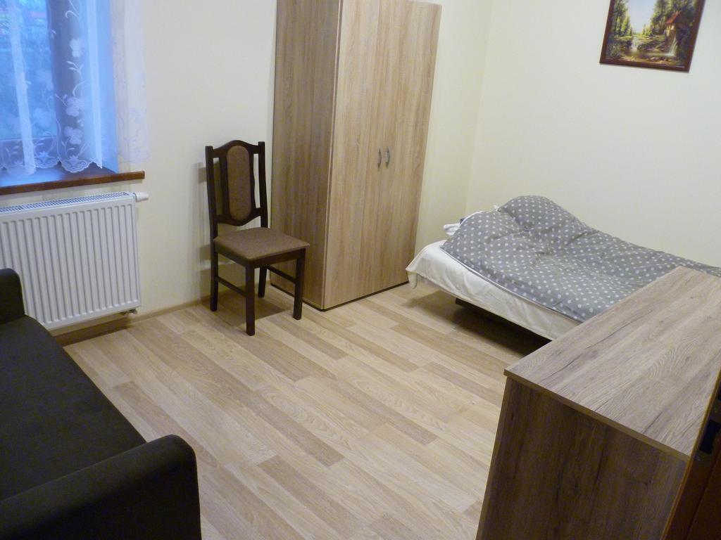Energy House Apartment Jaslo  Bagian luar foto
