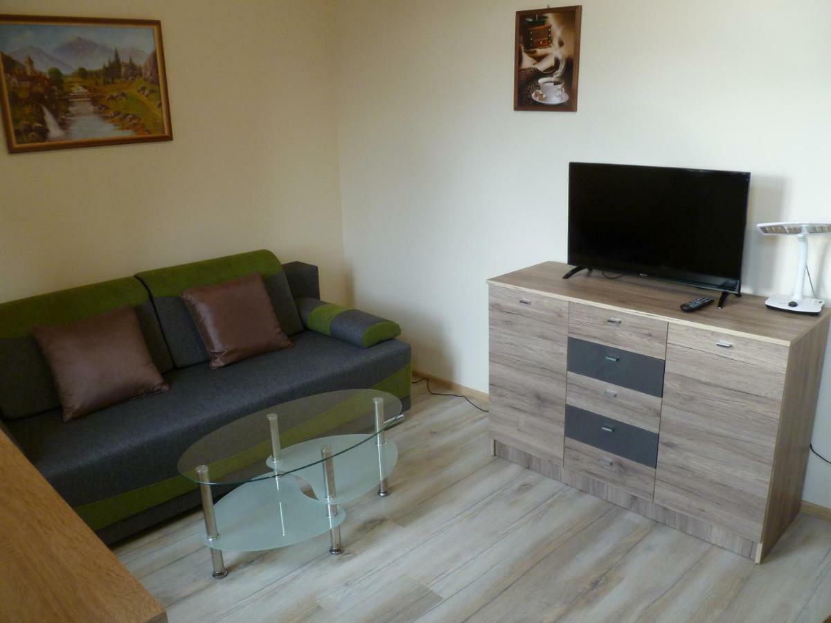 Energy House Apartment Jaslo  Bagian luar foto